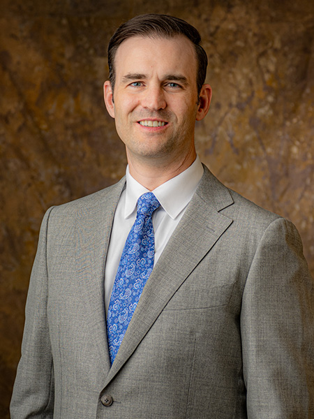 Dr. Kevin R. Tozer, M.D.