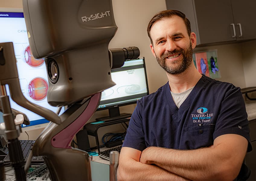 Ophthalmologist in Scottsdale and Mesa